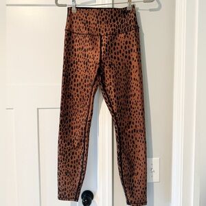 Good American Leopard Leggings